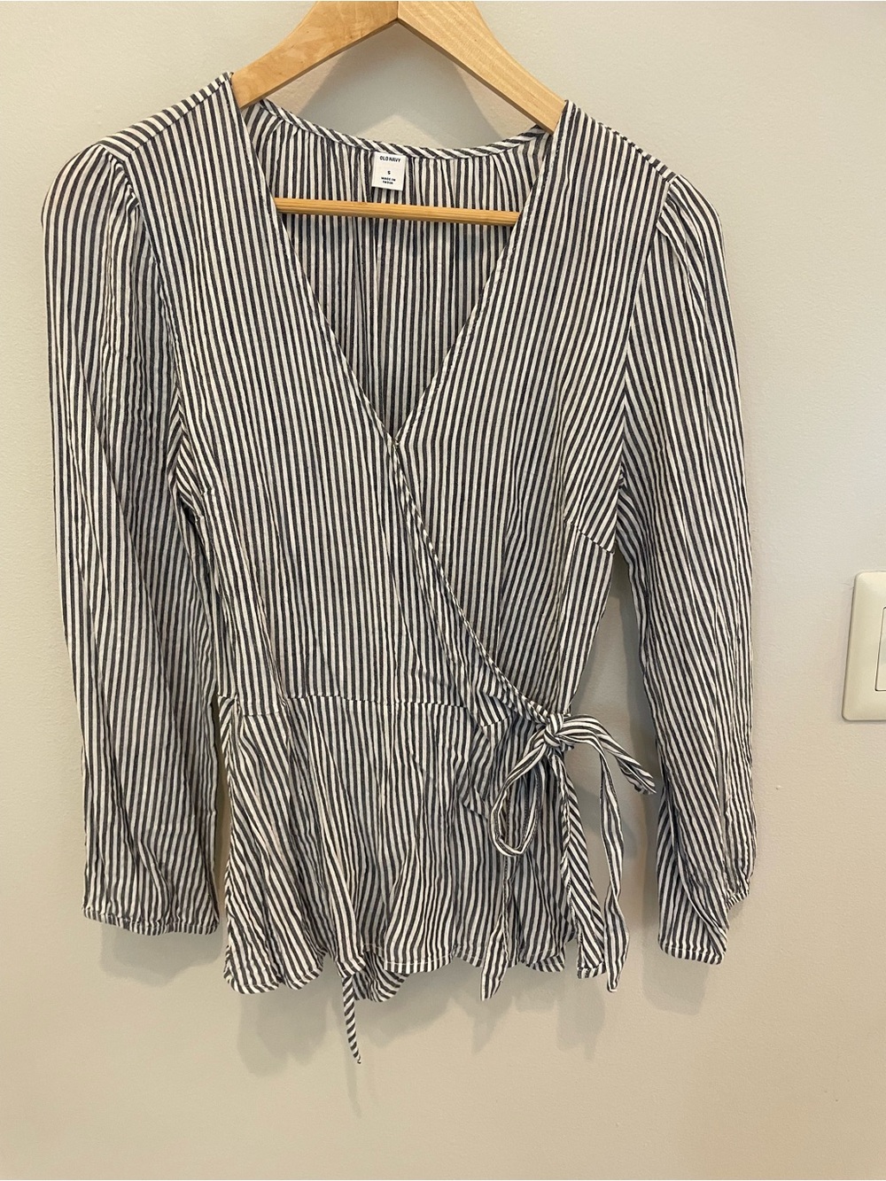 Old Navy Blue & White Striped Wrap Peplum Blouse